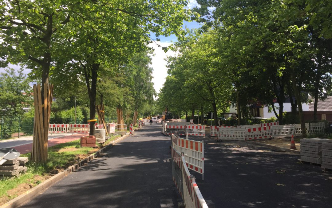 Umbau der Scharbeutzer Straße wird einen Monat früher fertig