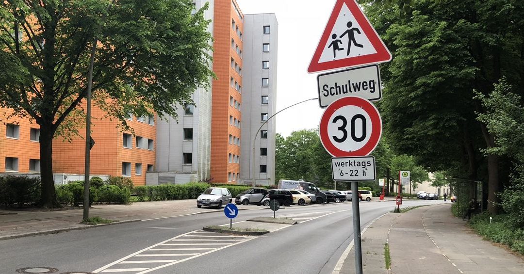 Nach Beschwerden: Fahrbahnrandparken in der Kielkoppelstraße wird verboten